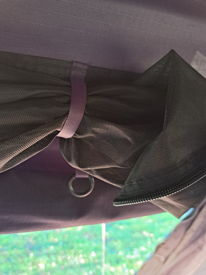 Auton kattoteltta ILMA pitkä 1.6 MUSTA