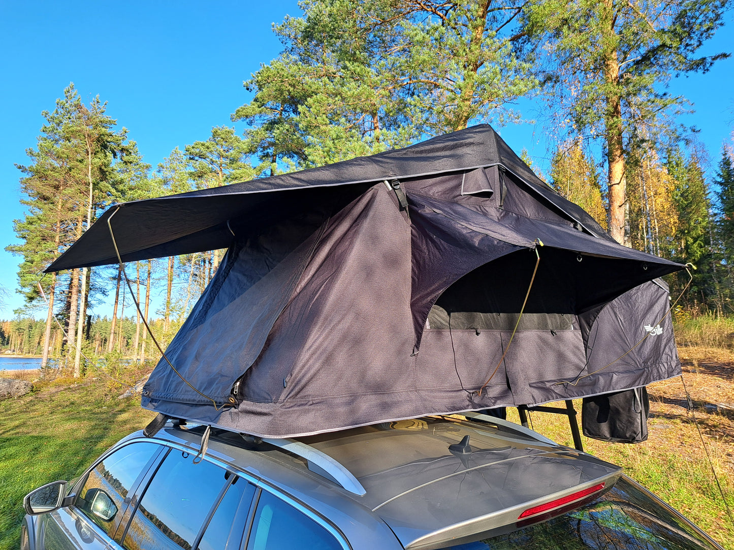 Auton kattoteltta ILMA pitkä 1.4 MUSTA