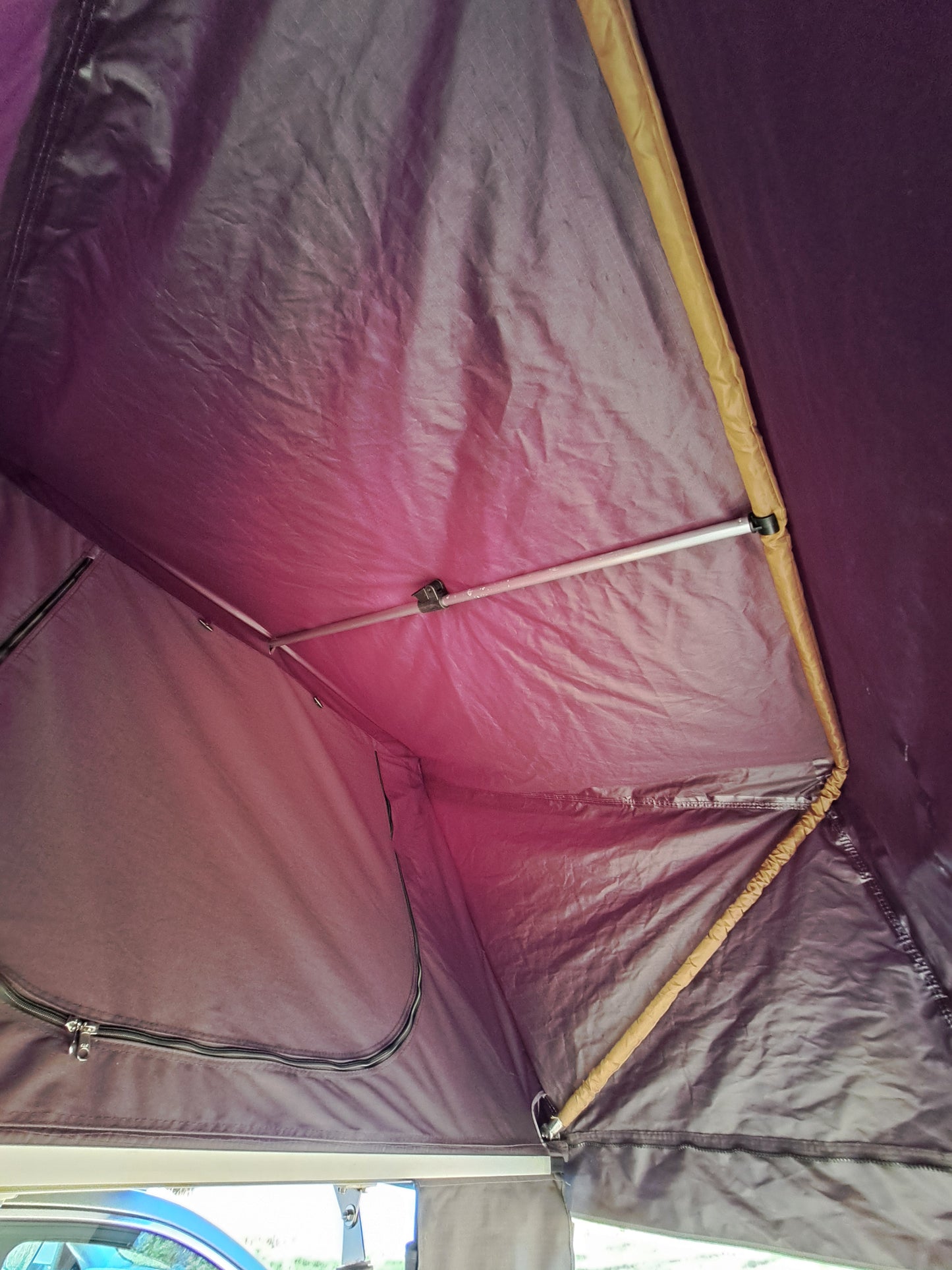 Auton kattoteltta ILMA pitkä 1.4 MUSTA